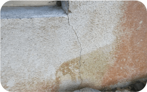 基礎のひび割れ