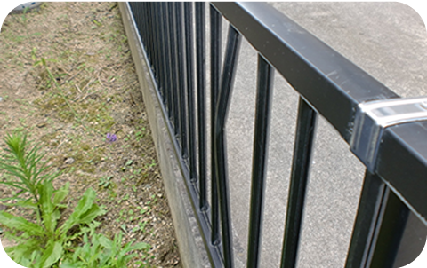 フェンスの歪み